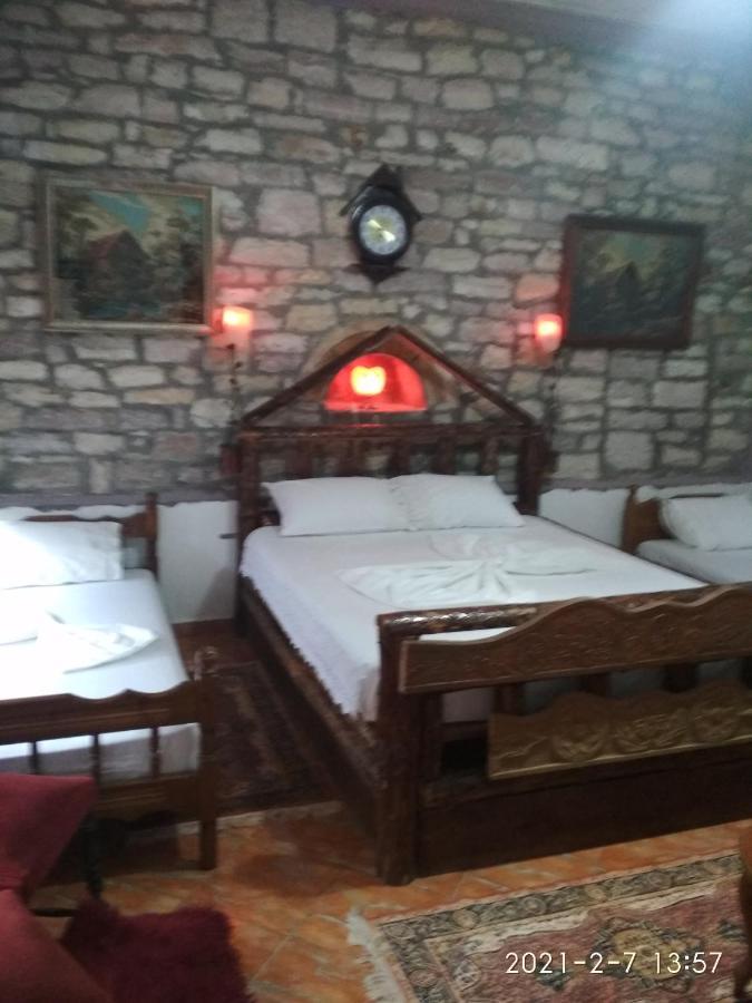 Karafil Guesthouse Gjirokastër Exteriér fotografie