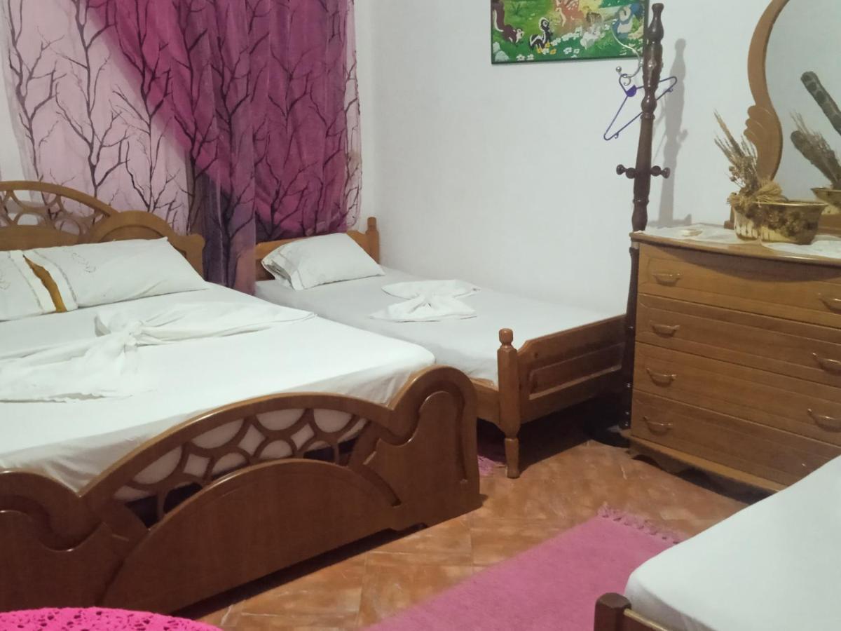 Karafil Guesthouse Gjirokastër Exteriér fotografie