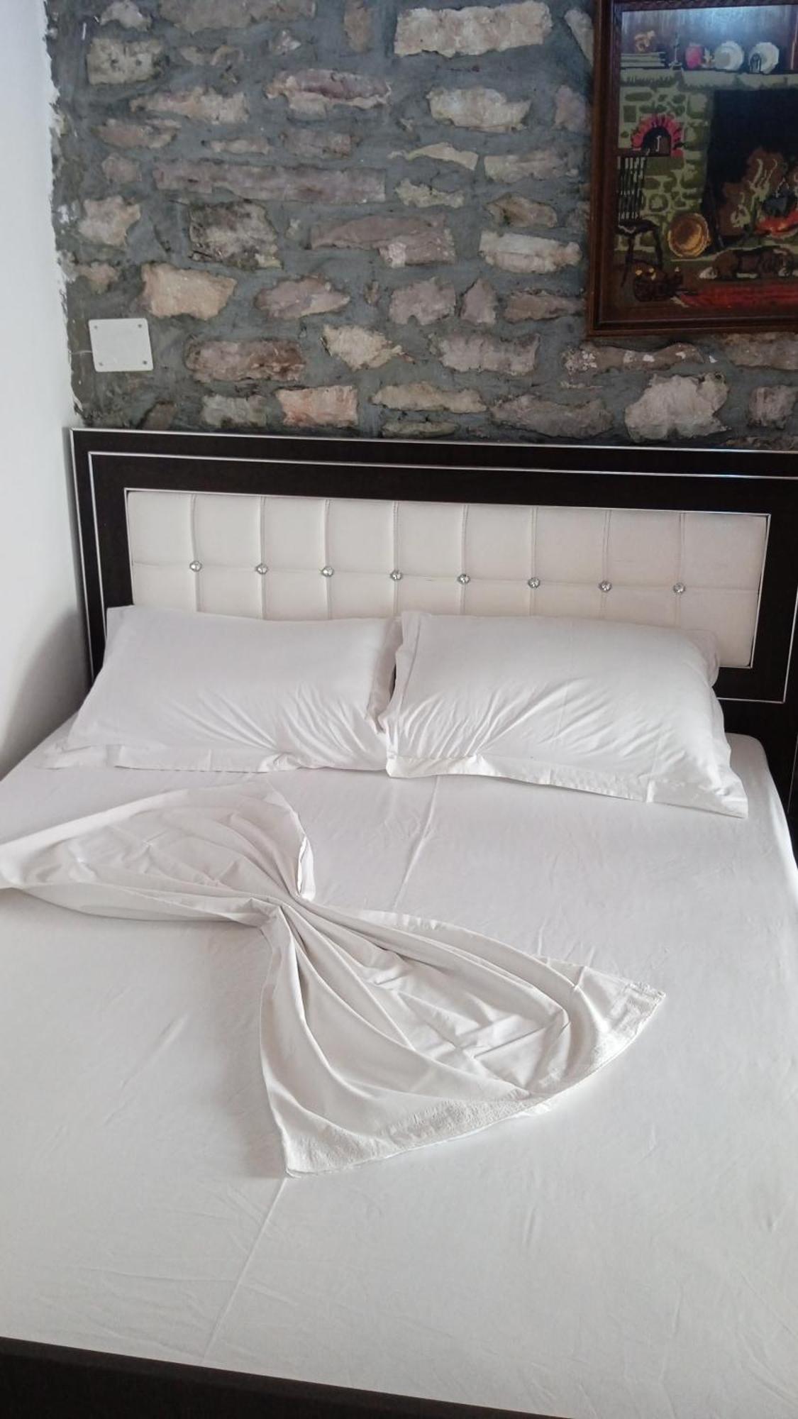 Karafil Guesthouse Gjirokastër Exteriér fotografie