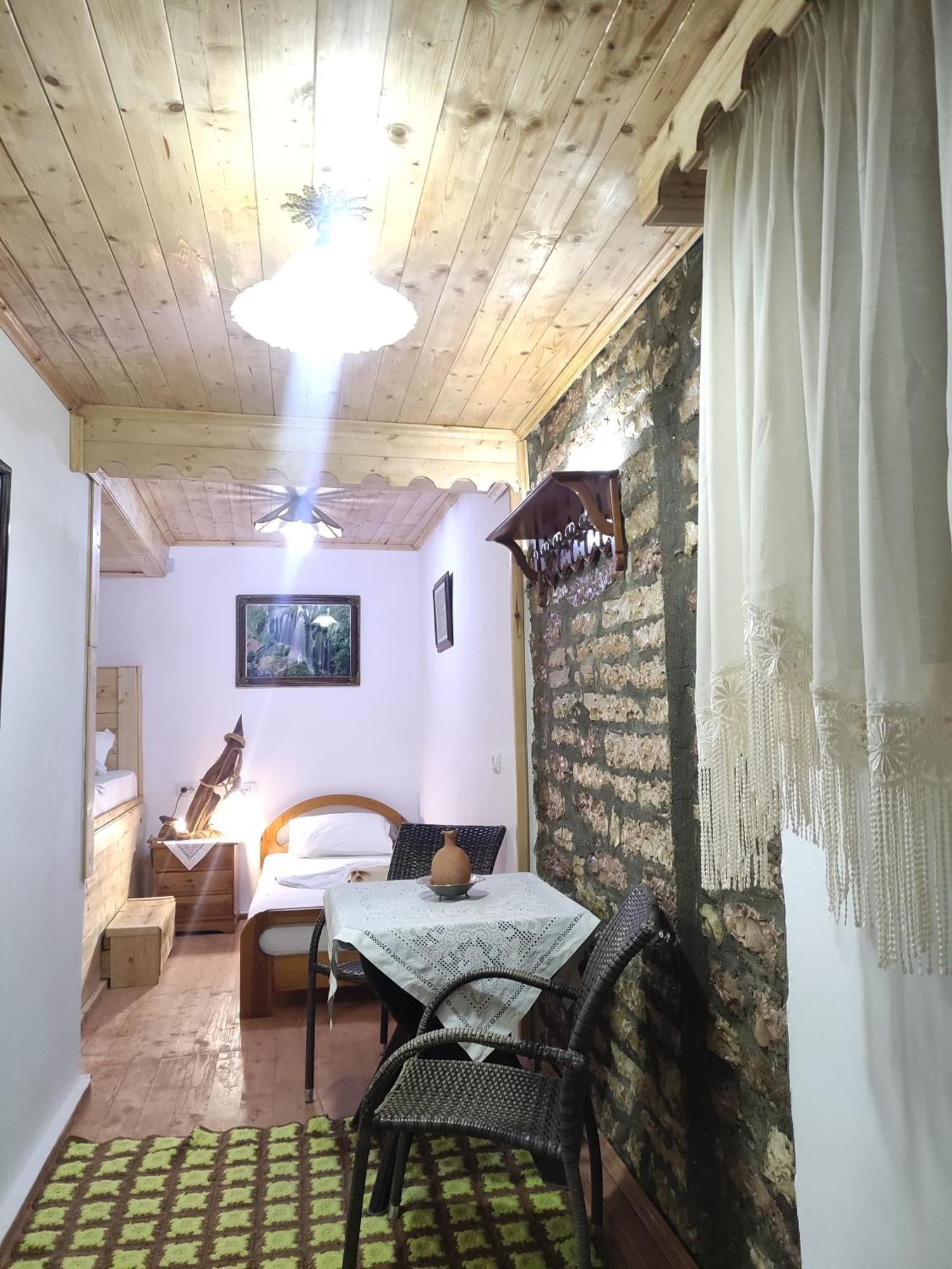 Karafil Guesthouse Gjirokastër Exteriér fotografie